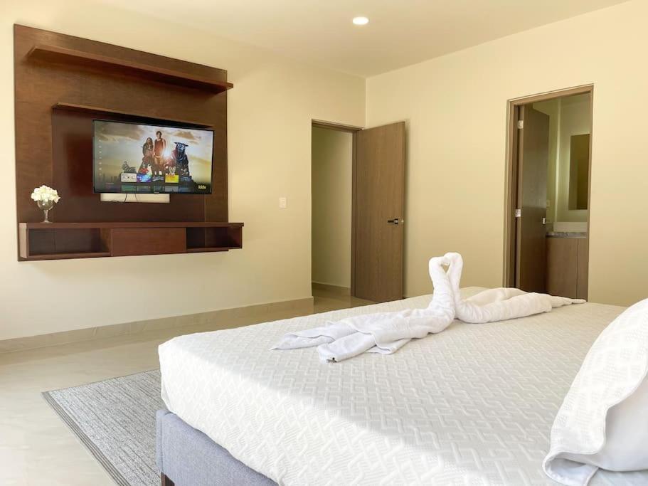 Apartamento 2br Modern 5th Av - Corazon E1 *