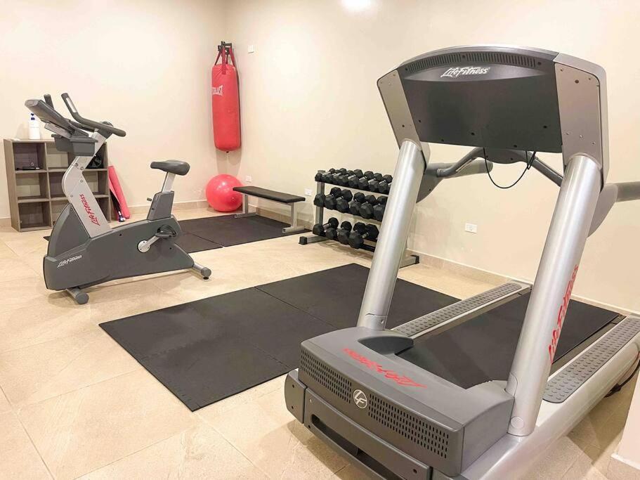 Apartamento 2br Modern 5th Av - Corazon E1