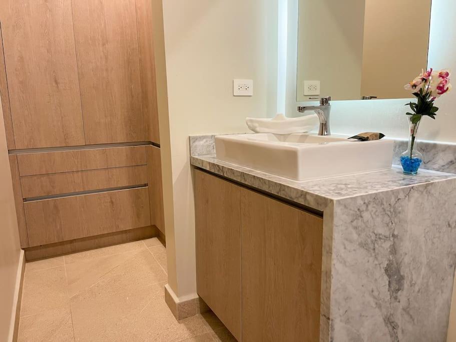 2br Modern 5th Av - Corazon E1 Apartamento
